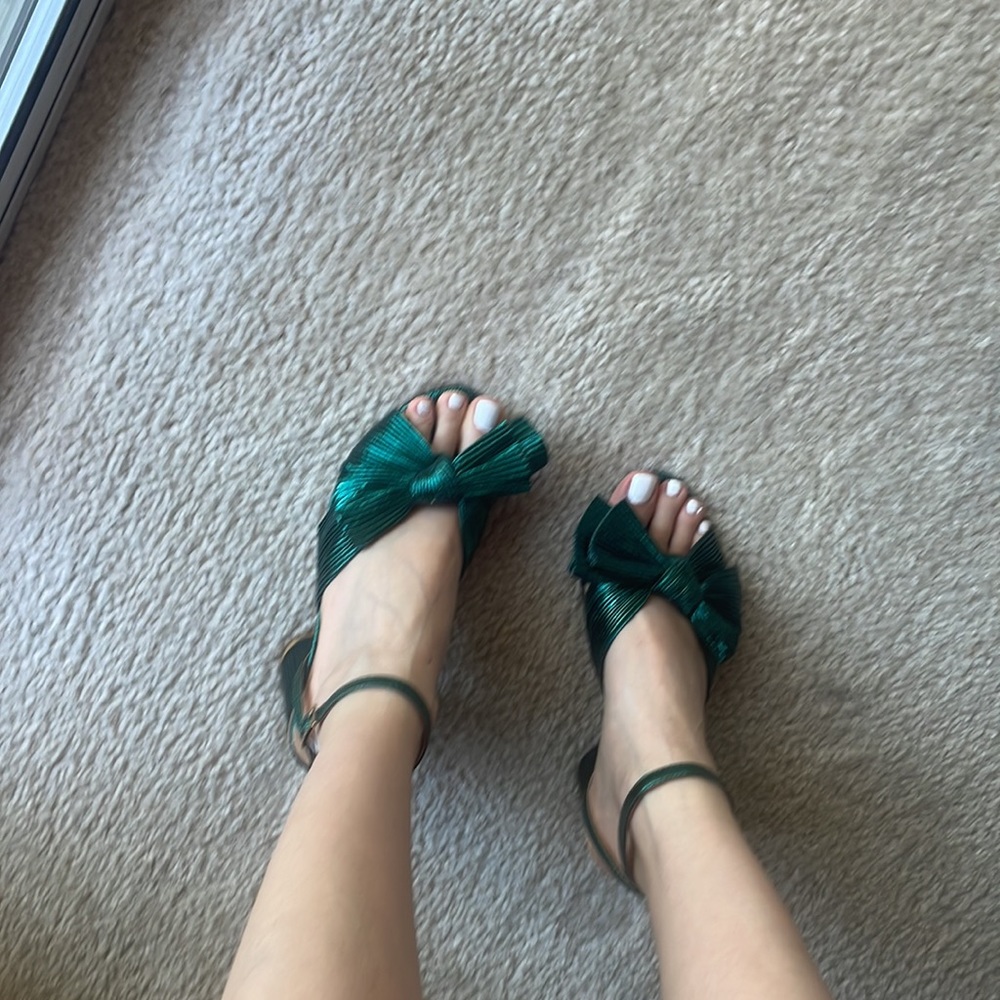Green sandals - Picture 3 of 12